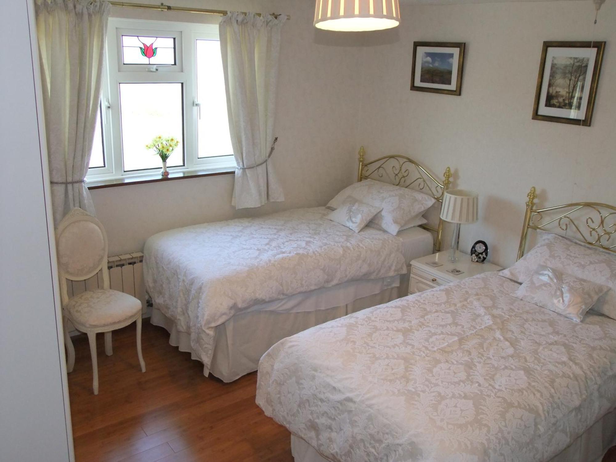 ポントファーン Erw-Lon Farm Bed & Breakfast 部屋 写真